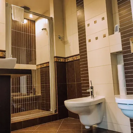Apartment Zacisze - - Komfortowe I W Cichej Okolicy - Oaza Spokoju