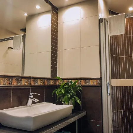 Apartment Zacisze - - Komfortowe I W Cichej Okolicy - Oaza Spokoju *