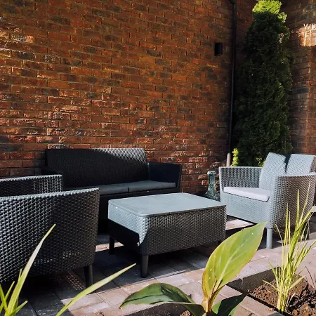 Appartement Zacisze - - Komfortowe I W Cichej Okolicy - Oaza Spokoju *