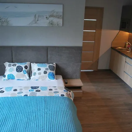 Zacisze - - Komfortowe I W Cichej Okolicy - Oaza Spokoju *