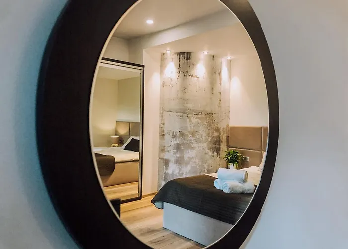 Zacisze - - Komfortowe I W Cichej Okolicy - Oaza Spokoju