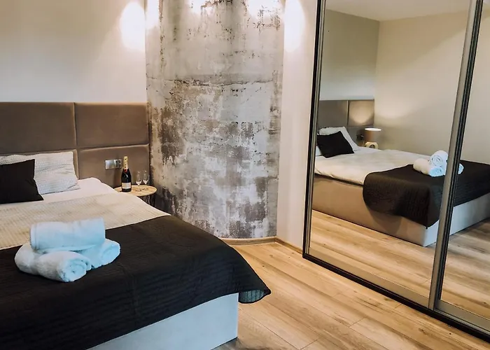 Zacisze - - Komfortowe I W Cichej Okolicy - Oaza Spokoju * 奥斯特罗沃