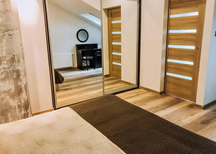 公寓 Zacisze - - Komfortowe I W Cichej Okolicy - Oaza Spokoju