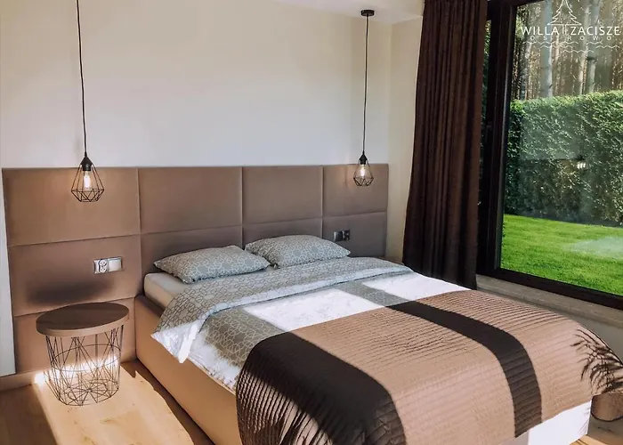 Zacisze - - Komfortowe I W Cichej Okolicy - Oaza Spokoju *