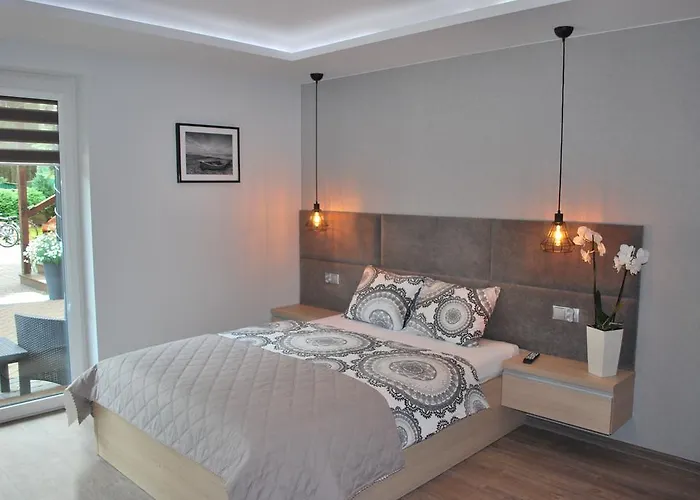 Zacisze - - Komfortowe I W Cichej Okolicy - Oaza Spokoju