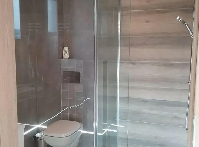 Zacisze - - Komfortowe I W Cichej Okolicy - Oaza Spokoju * 奥斯特罗沃